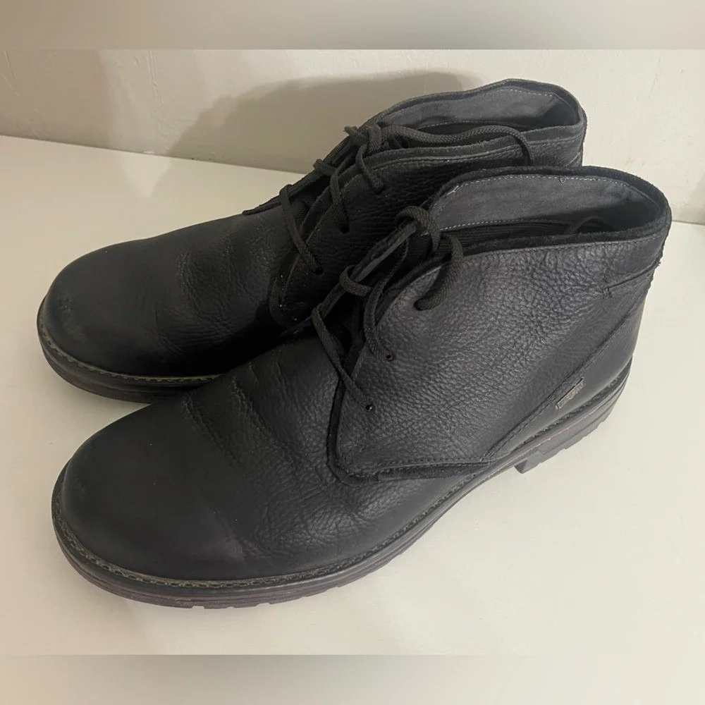 Clarks Black Leather Chukka Boots‎ for Men Size 11